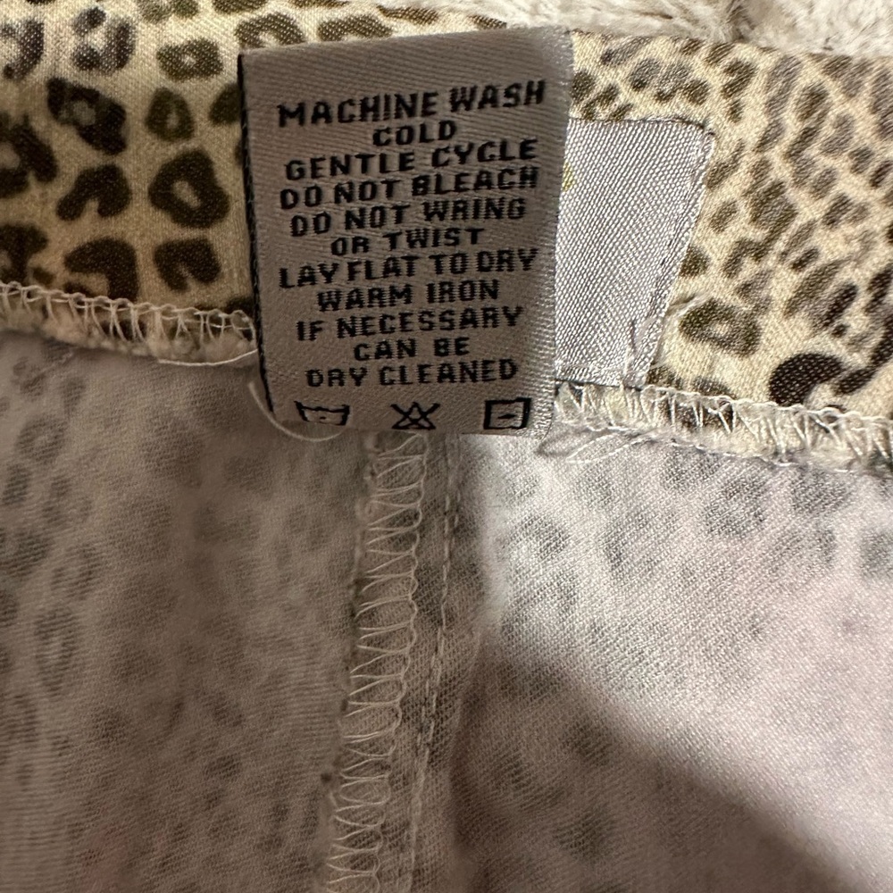 Sharon Young Leopard Cheetah Print Pants - Picture 7 of 11